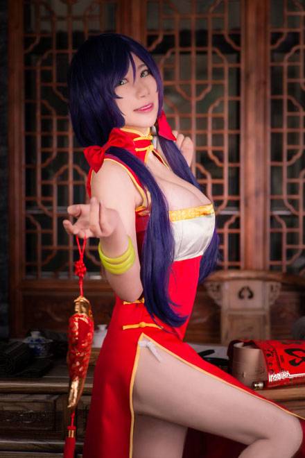 东条希同人旗袍萌妹爆乳COS（3）