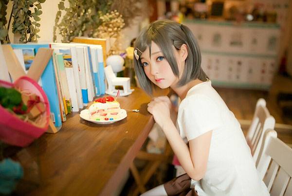 《变态王子与不笑猫》筒隐月子COS（4）