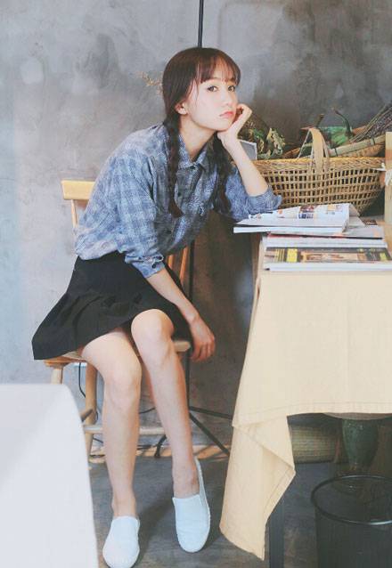 双马尾少女日系胶片写真（7）