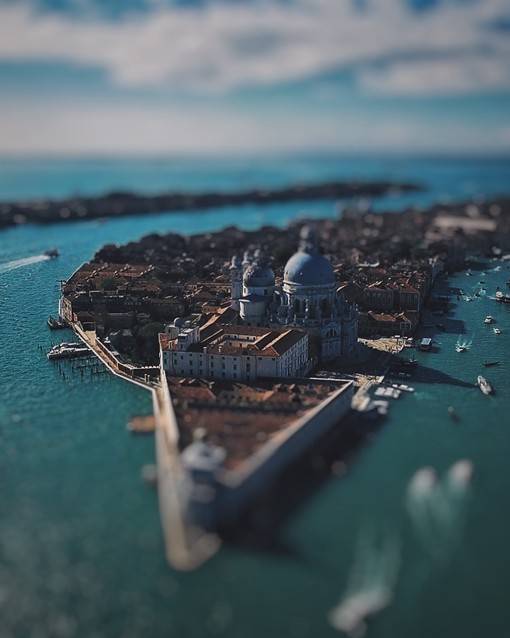 摄影师Vadim Sherbakov的航拍意大利风光移轴摄影