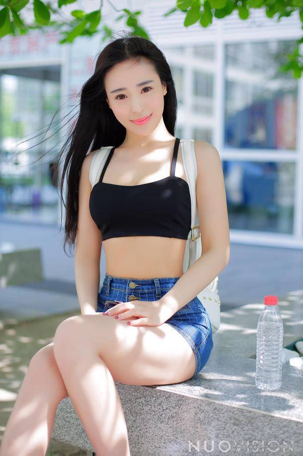 模特王曼妮，第2张