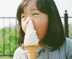 酷酷的女生都在用的女王级微信头像