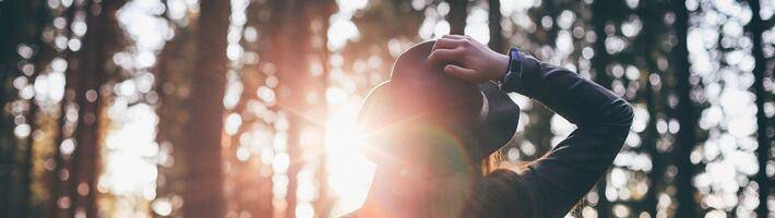 美文阅读：请你活出年轻人该有的样子