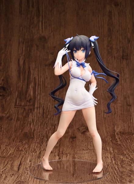 巨乳萝莉赫斯提亚胸带衣手办图赏（7）