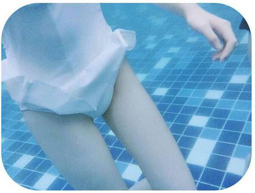 双马尾贫乳萌妹海边泳装写真图片写真（12）