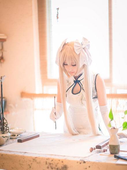 清纯软妹春日野穹白丝旗袍COS（7）