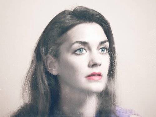 极简主义风格摄影图片