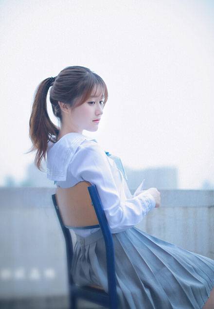 甜美JK少女天台清新写真（7）