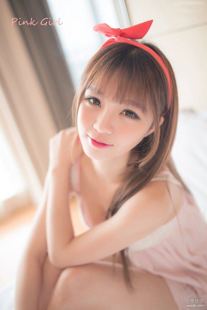 清纯女生-粉红蝴蝶结发箍女生图片第5张图片