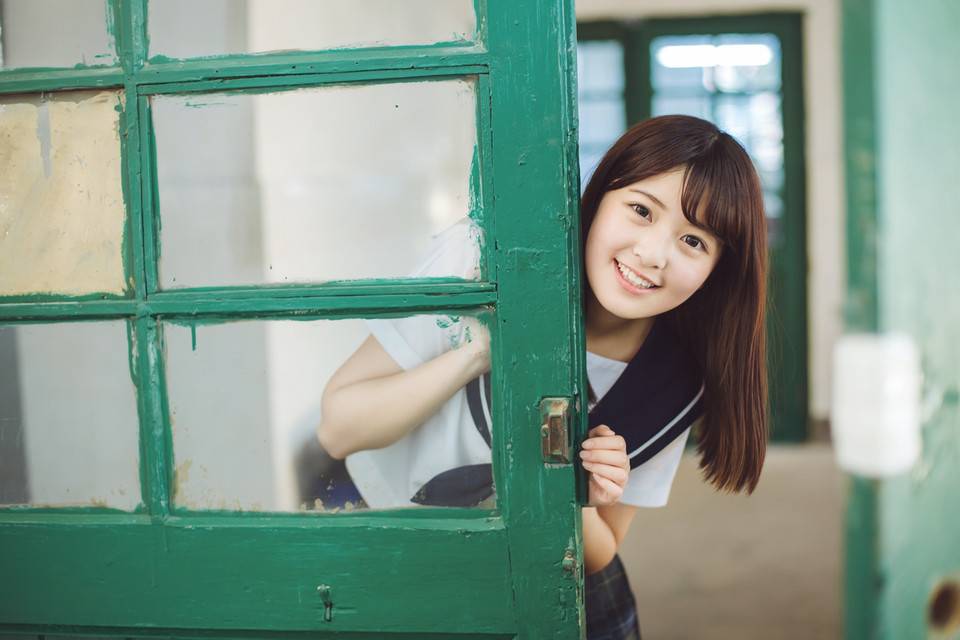 甜美长发少女，第2张