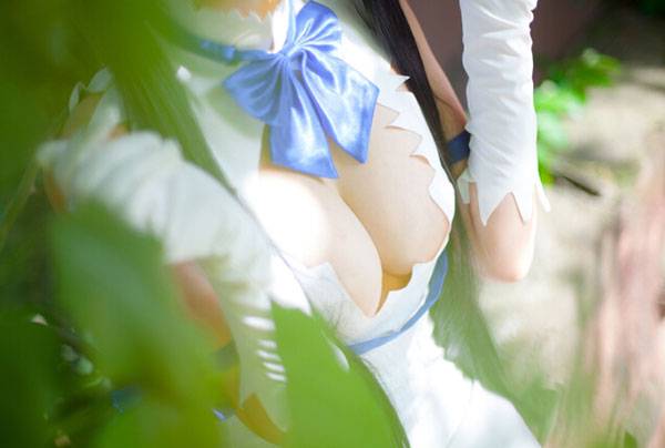 巨乳萝莉赫斯缇雅户外福利COS（3）