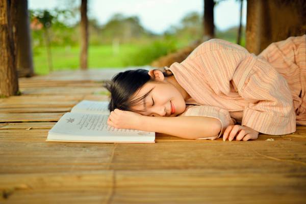 宋伊人户外浴衣小清新写真图片写真集（3）