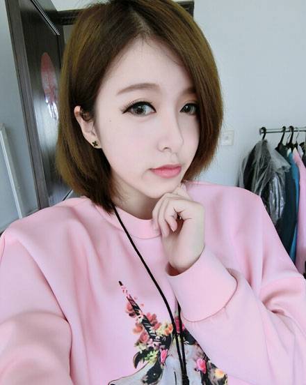 “电竞泷泽萝拉”苏叶薇私照美图赏（2）