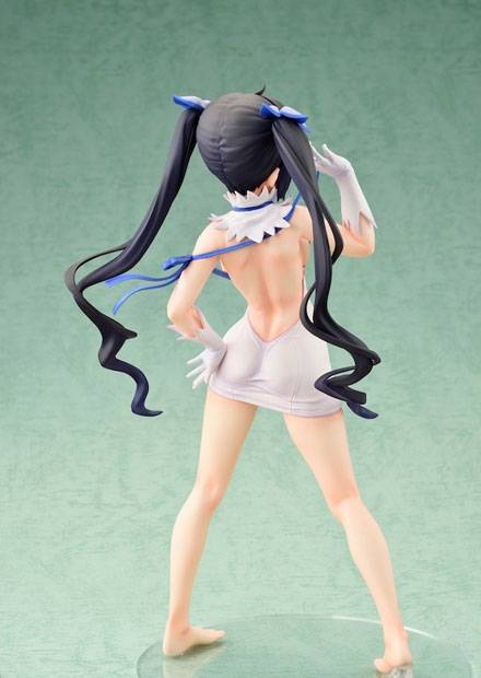 巨乳萝莉赫斯提亚胸带衣手办图赏（5）