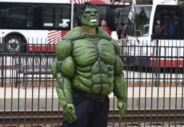 《圣地牙哥动漫展》COSPLAY大秀 连明星都跟着人来疯啦～ - 图片13