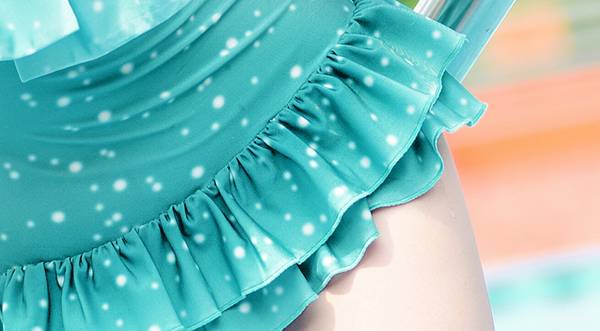 清纯萌妹南小鸟泳装神还原COS（14）