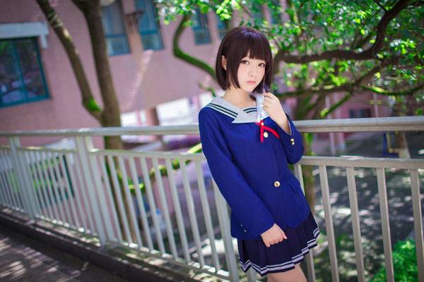 清纯萌妹加藤惠制服COS（9）