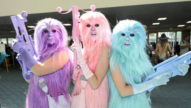 《圣地牙哥动漫展》COSPLAY大秀 连明星都跟着人来疯啦～ - 图片7