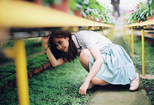 日系养眼美女胶片清新写真（9）