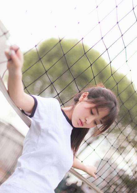 日系养眼美女体操服图片写真（4）