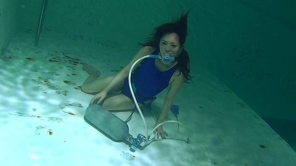 绝对领域水下泳衣 (19)