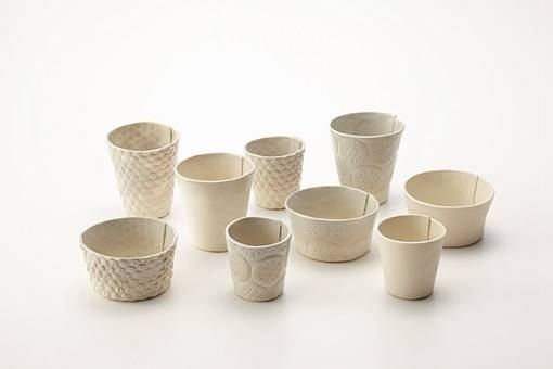 饼干纹理与触感的纯色创意水杯设计