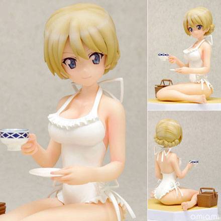 《少女与战车》大吉岭性感泳装手办(5)