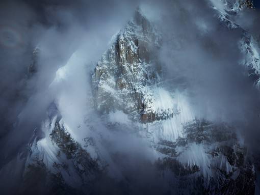 摄影师Tim Kemple气势恢宏的雪山风光摄影