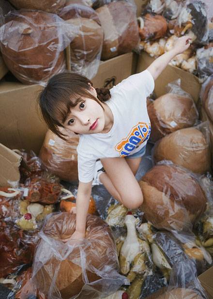 90后嫩模柳侑绮俏皮图片写真（3）