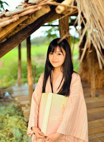 宋伊人户外浴衣小清新写真图片写真集（10）