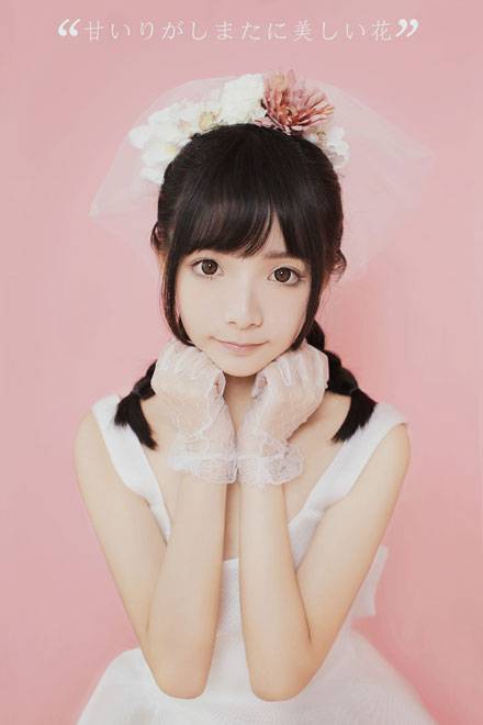 日系大眼少女甜美图片写真（2）