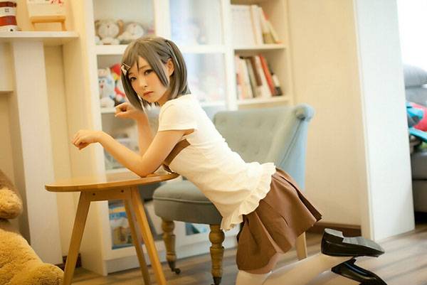 《变态王子与不笑猫》筒隐月子COS（1）