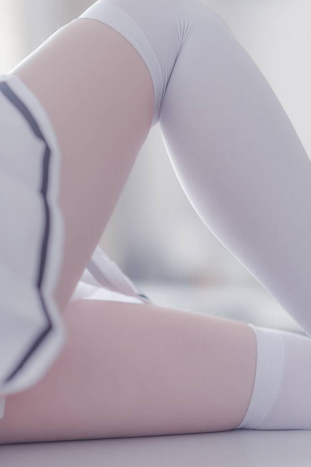 绝对领域，白丝白裙 -5