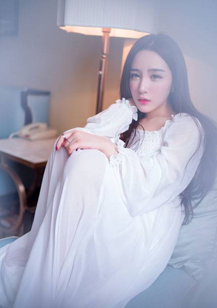 气质长腿美女私房梦幻写真（7）