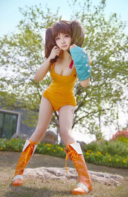 巨乳萌妹《七宗罪》黛安COS（2）