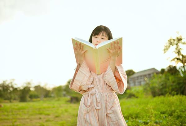 宋伊人户外浴衣小清新写真图片写真集（9）