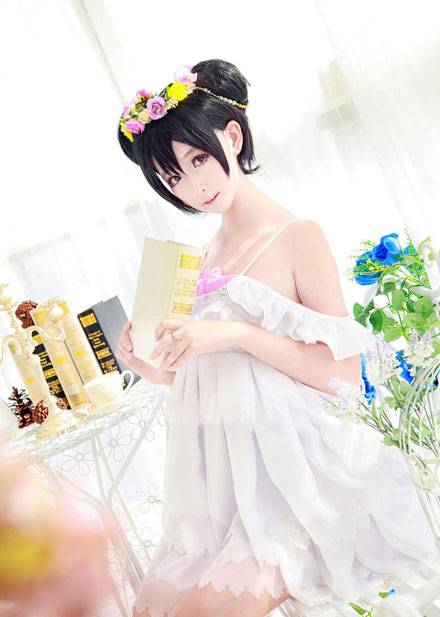 清纯萌妹矢泽妮可八月未觉醒COS(2)