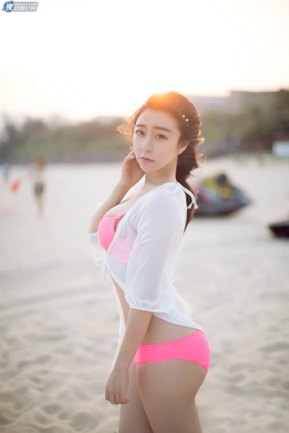 性感纯美少女朵比dobby沙滩比基尼高清写真第6张图片