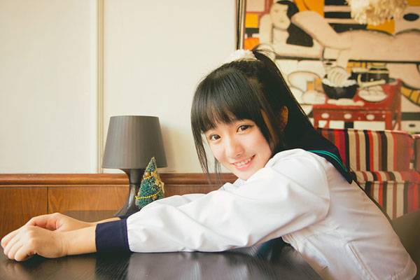 日系水手服萌妹治愈系写真（1）