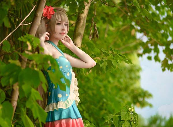 清纯萌妹南小鸟泳装神还原COS（10）