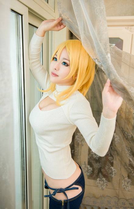 绚濑绘里开胸毛衣同人COS（2）