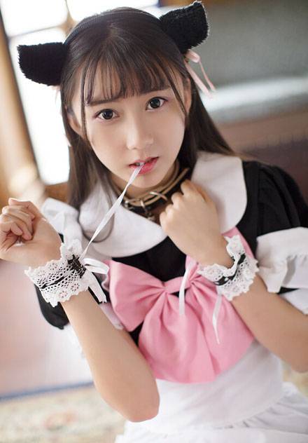 小清新少女室内女仆装写真（2）