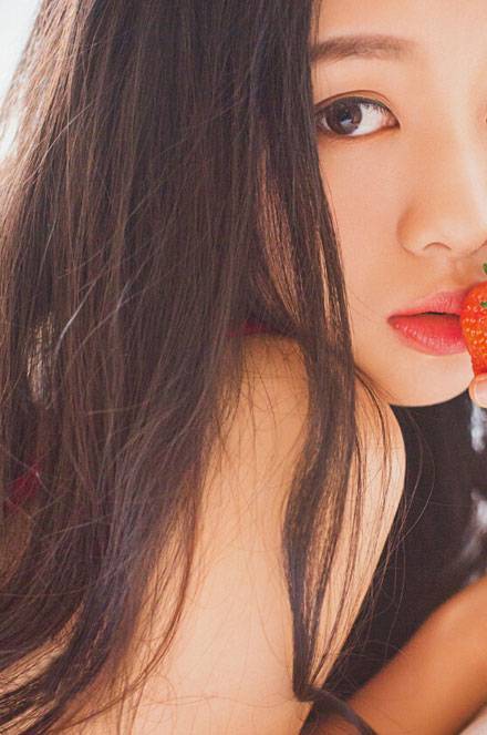 气质养眼美女私房日系图片写真（4）