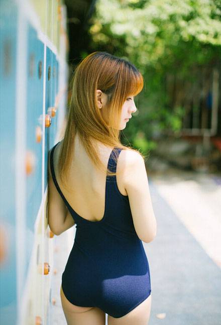 贫乳少女夏日死库水写真图片写真（2）