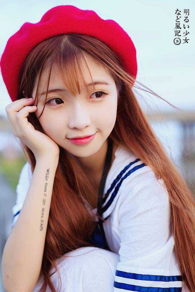 明朗的少女，第2张