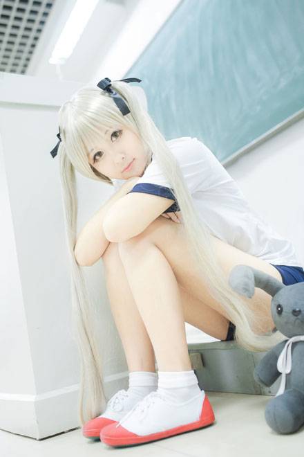 清纯萌妹春日野穹体操服COS（8）