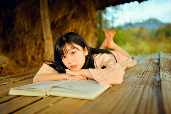 宋伊人户外浴衣小清新写真图片写真集（1）