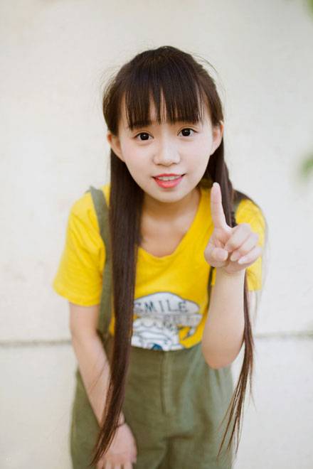 元气少女户外清新图片写真（4）