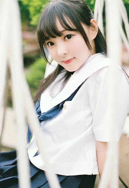大眼清纯少女日系制服写真（4）