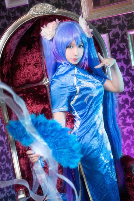 《VOCALOID》MIKU白丝旗袍COS（8）